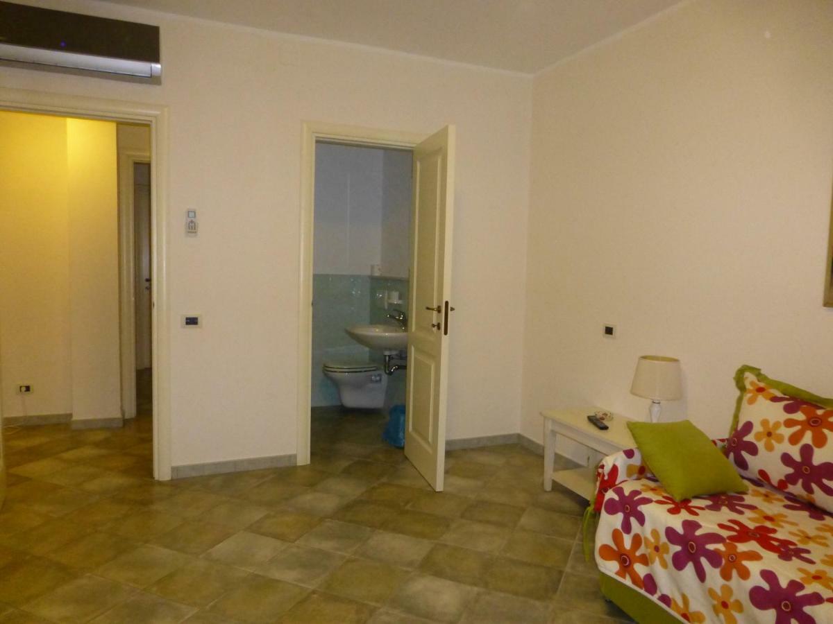 Hotel Celeste มาร์ซาเมมี ภายนอก รูปภาพ