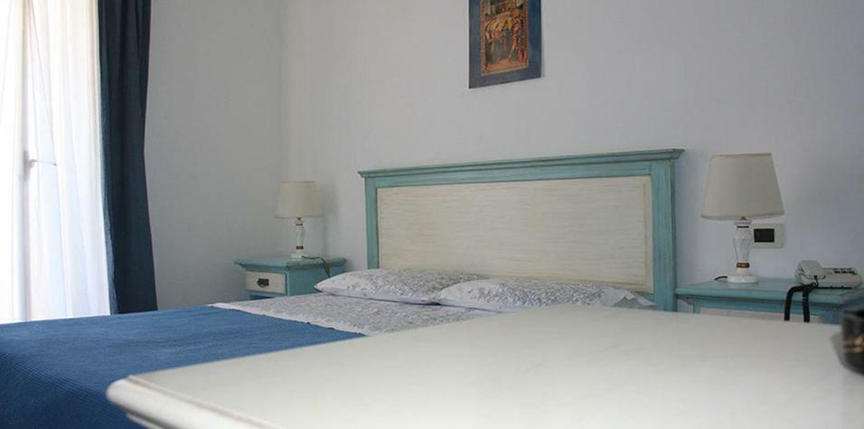 Hotel Celeste มาร์ซาเมมี ภายนอก รูปภาพ